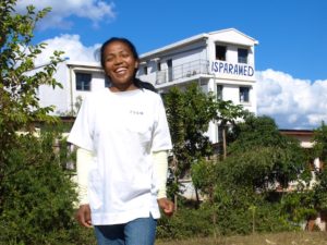 Julia Mamongeisoa at IsParaMed